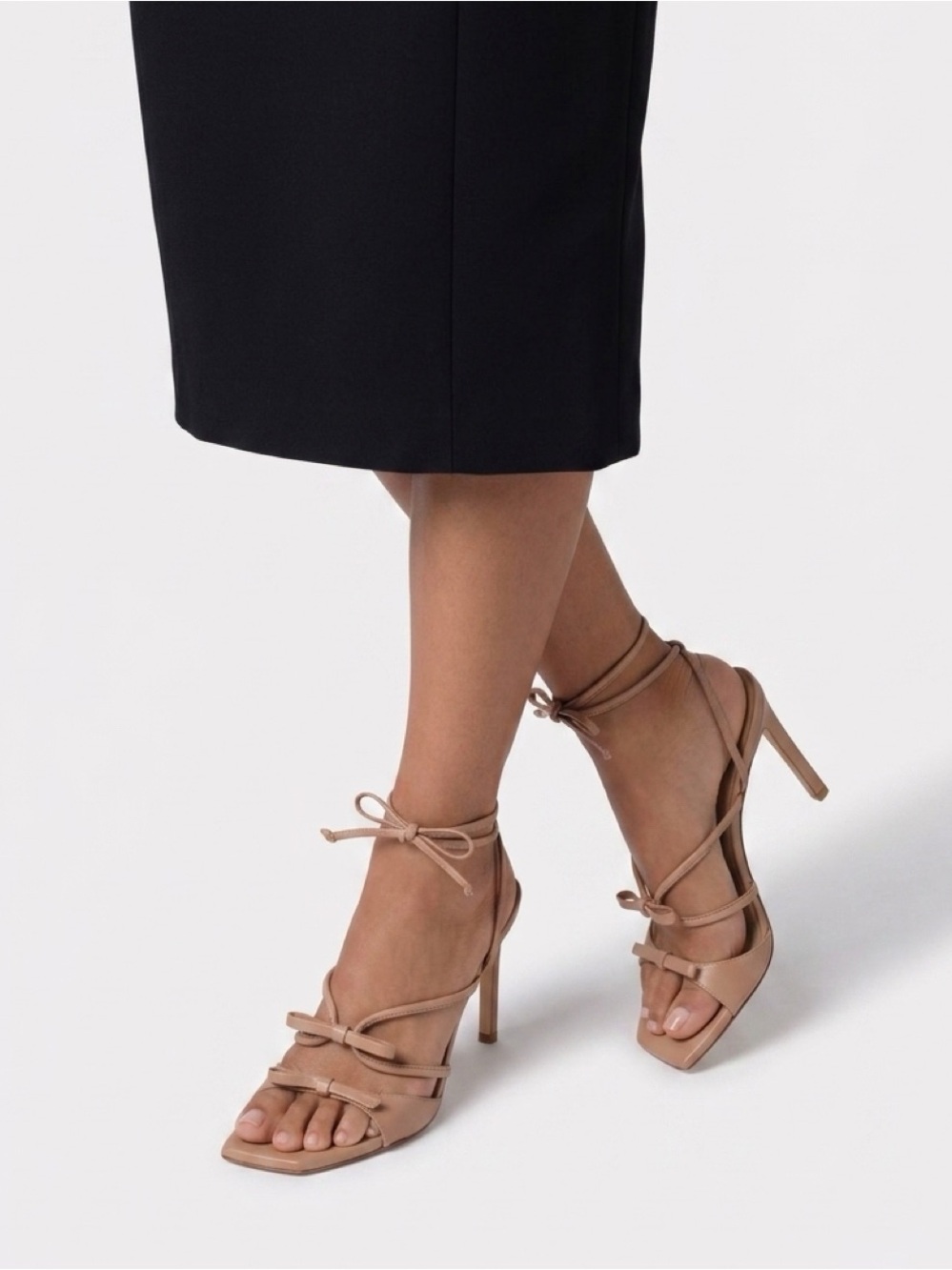 Stuart Weitzman Nude Strappy Ankle-Tie Stiletto Sandals Size 6.5